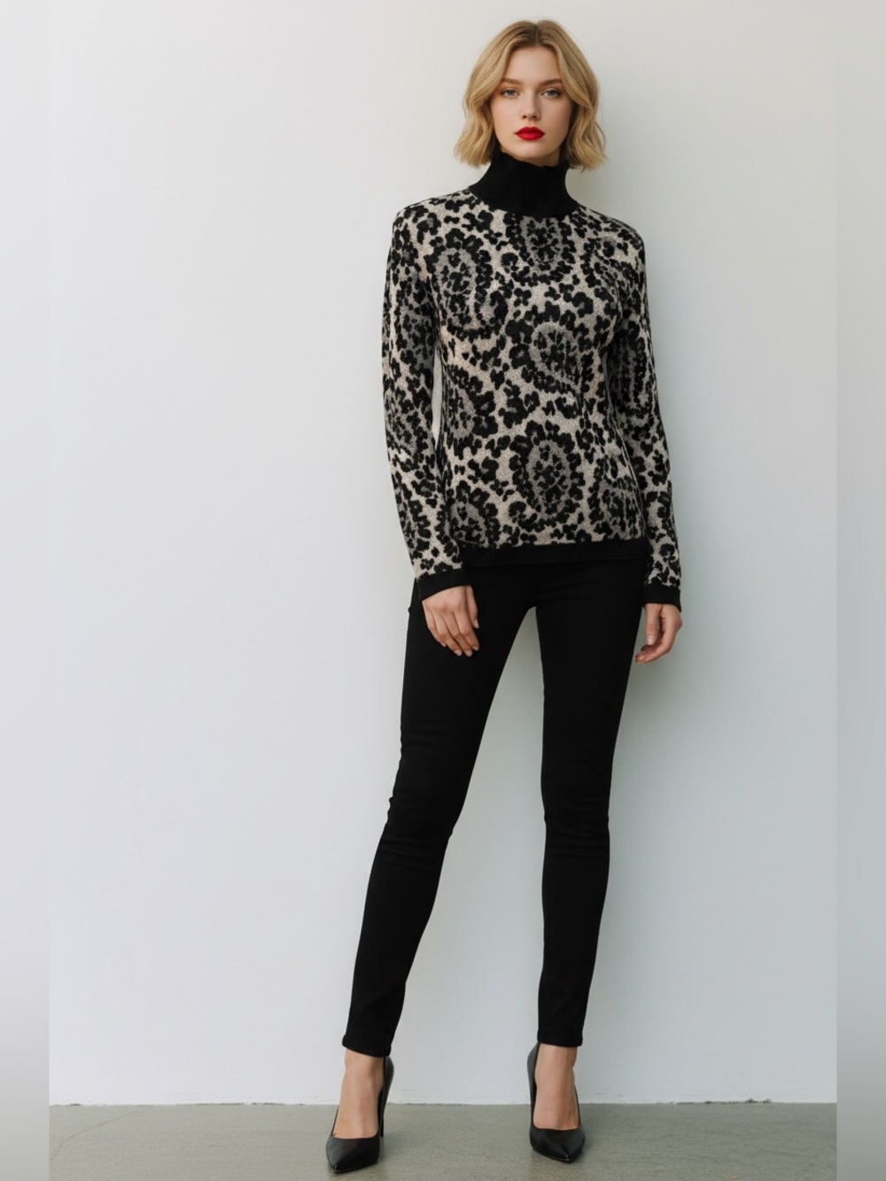 Fendi Pullover Paisley Print Turtleneck